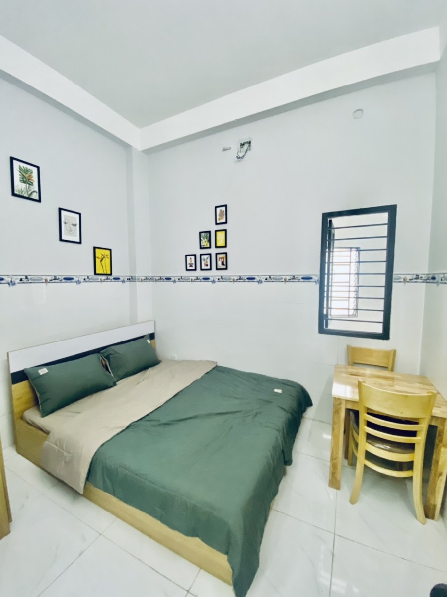 Trống phòng trên đường Đồng Xoài, Phường 13, Quận Tân Bình, Ngay chợ Hoàng Hoa Thám, Full nội thất