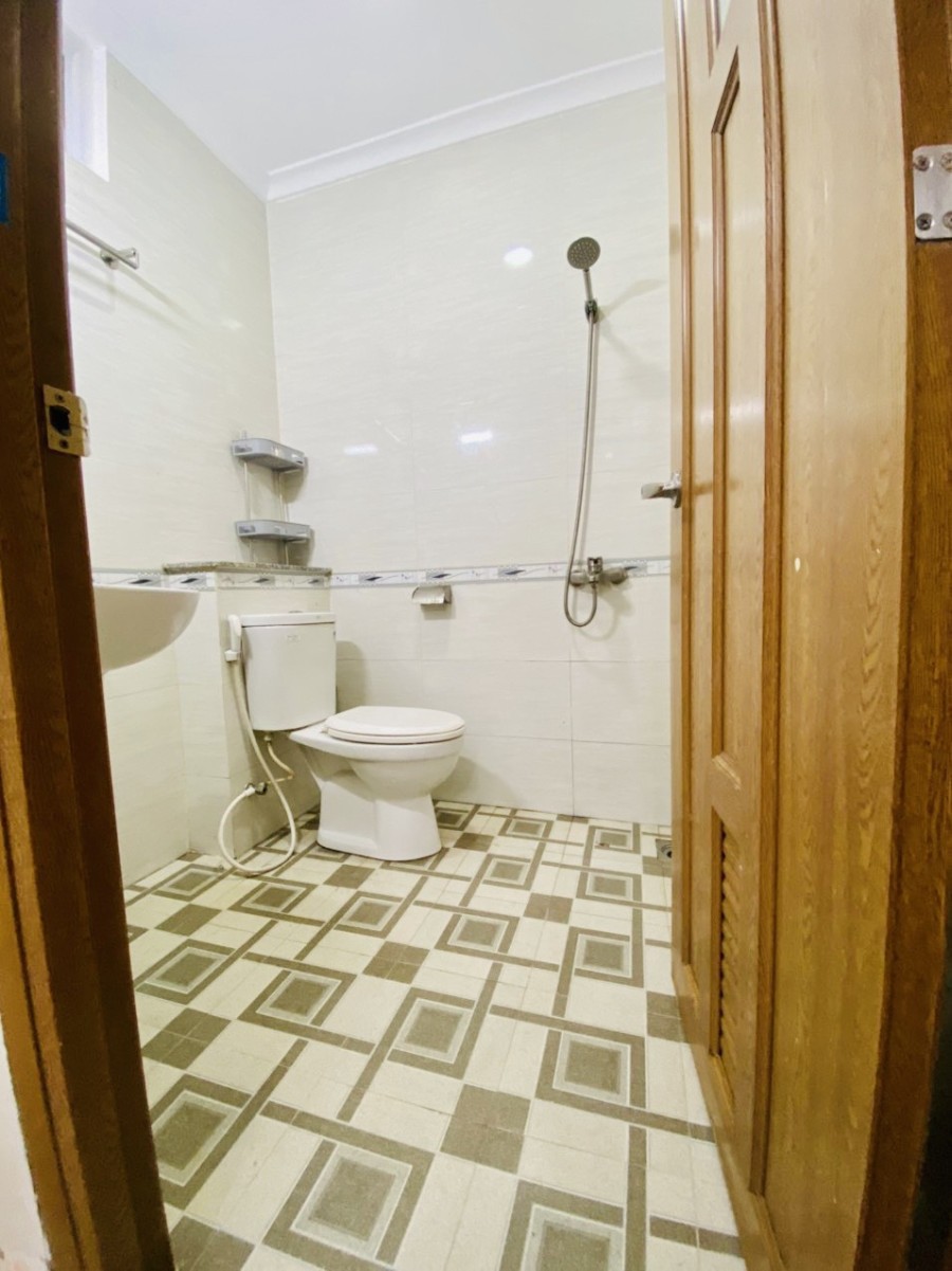 Phòng 304, Studio siêu rộng thoáng, tiện nghiGiá: 4tr7 bao gồm tủ lạnhĐc: đường 85, Tân Quy, Q7