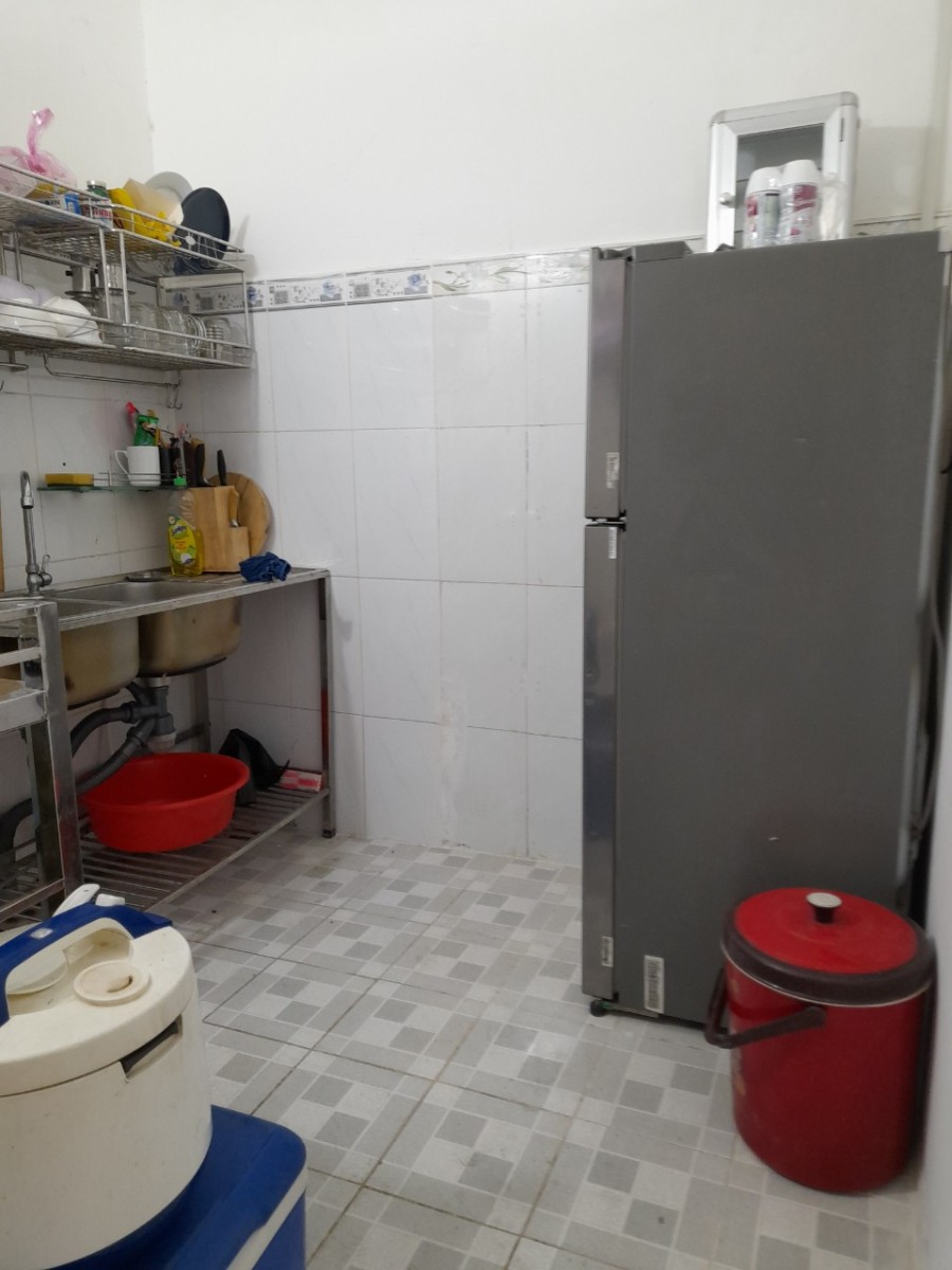Cho thue hẻm xe hoi Nguyễn thi thap gần kcx tan thuận q7. Bệnh vien. Big C