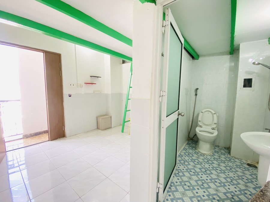 Phòng trọ có ban công tại Nguyễn Sỹ Sách, Tân Bình