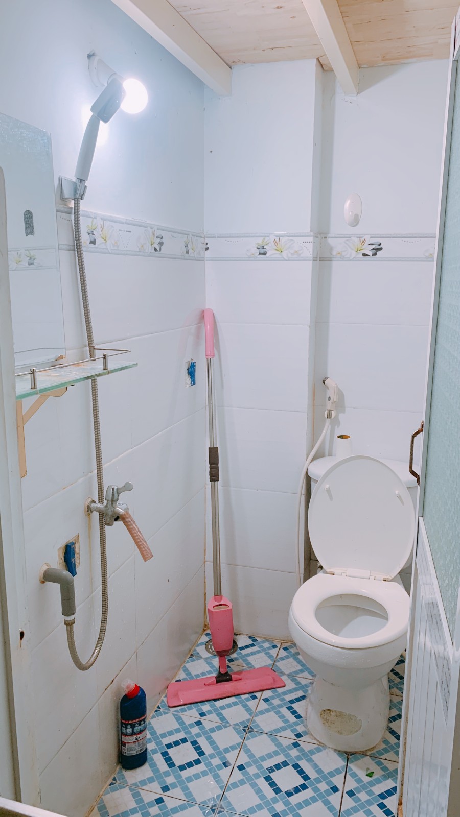 HOT !! PHÒNG ĐẸP HƠN NY CŨ, WC RIÊNG, CÓ NỘI THẤT, CỬA SỔ LỚN THOÁNG MÁT.