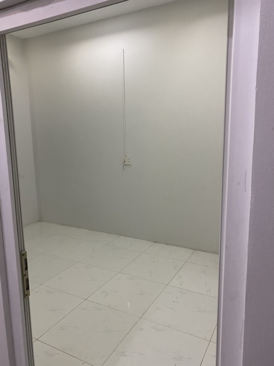 Cho thuê tầng 2 nhà phố 6x8 m2 tại 1B Đường số 359, Phường Phước Long B, Quận 9