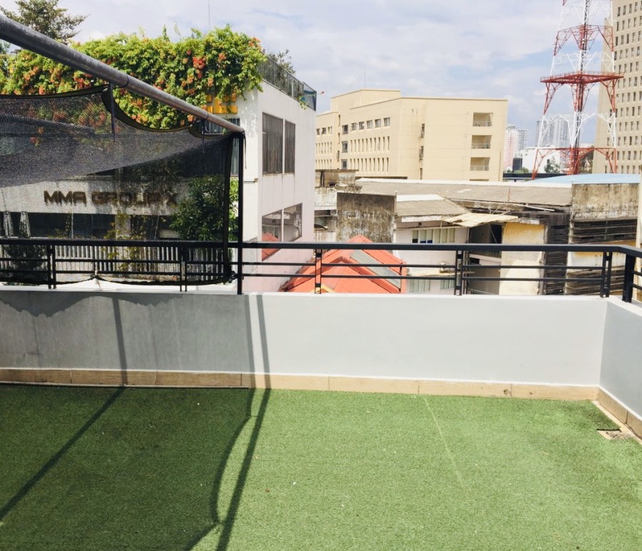 Cho thuê 1 phòng rooftop VIP Nguyễn Trãi Quận 1 diện tích 45m2