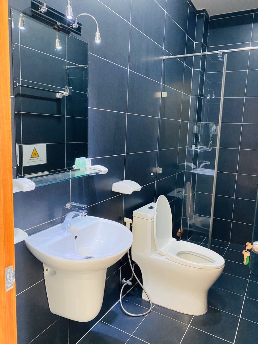 Cho thuê 1 phòng rooftop VIP Nguyễn Trãi Quận 1 diện tích 45m2