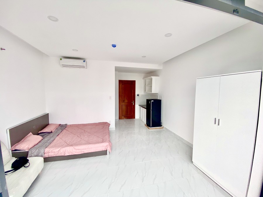 Cho thuê phòng trọ cao cấp 30m2 MT Nguyễn Thượng Hiền, Full nội thất chỉ 6tr/tháng