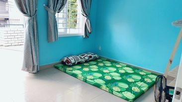 Nhượng gấp lại phòng như hình còn mới