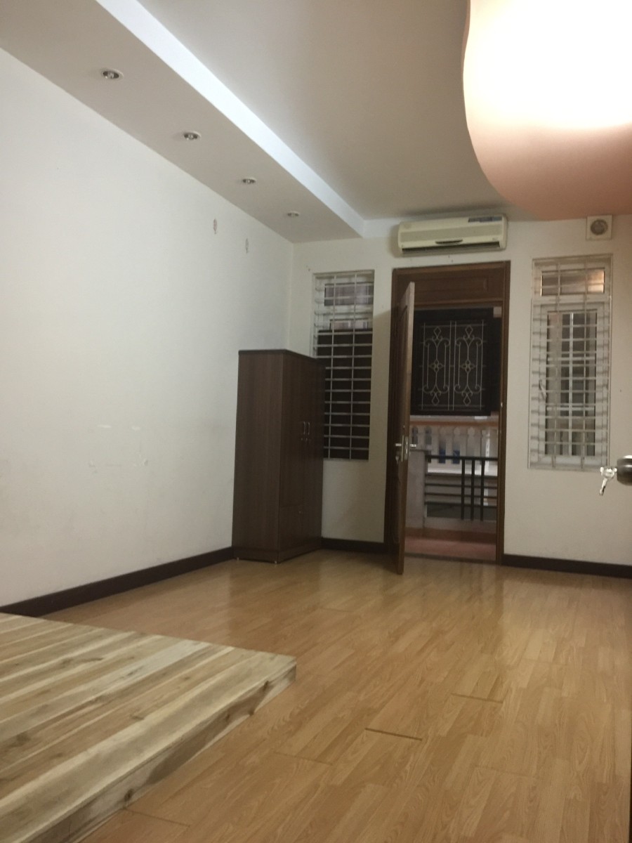 Cho thuê căn hộ cao cấp đầy đủ nội thất tại Quận Cầu Giấy, Hà Nội - Giá 3.5 Tr