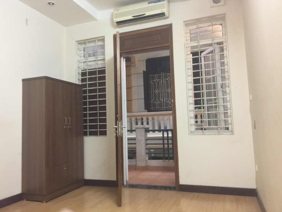 Cho thuê căn hộ cao cấp đầy đủ nội thất tại Quận Cầu Giấy, Hà Nội - Giá 3 Tr