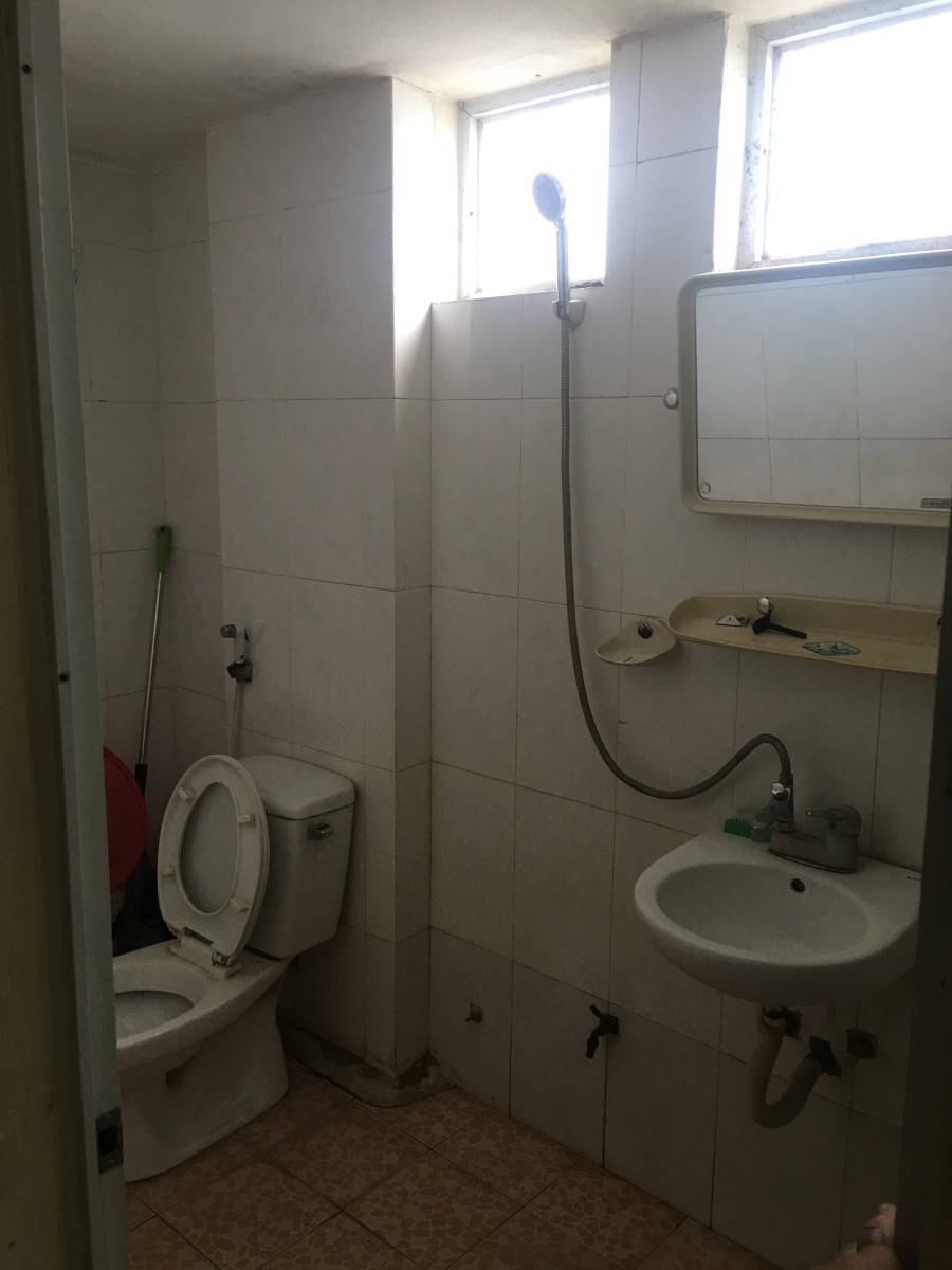 Cho nữ thuê còn 2 phòng tầng 2 tại 214 Phùng Hưng, Phường Phúc La, Quận Hà Đông, Hà Nội