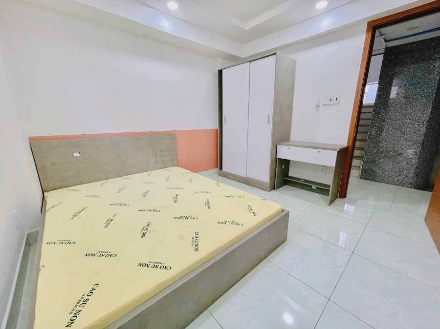 1 Phòng ngủ riêng biệt full nội thất ngay Etown Cộng Hòa Quận Tân Bình