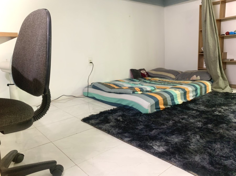 Cho thuê căn hộ quận Bình Thạnh giá rẻ chỉ 8tr , DT 55m2, độc lập full nội thất