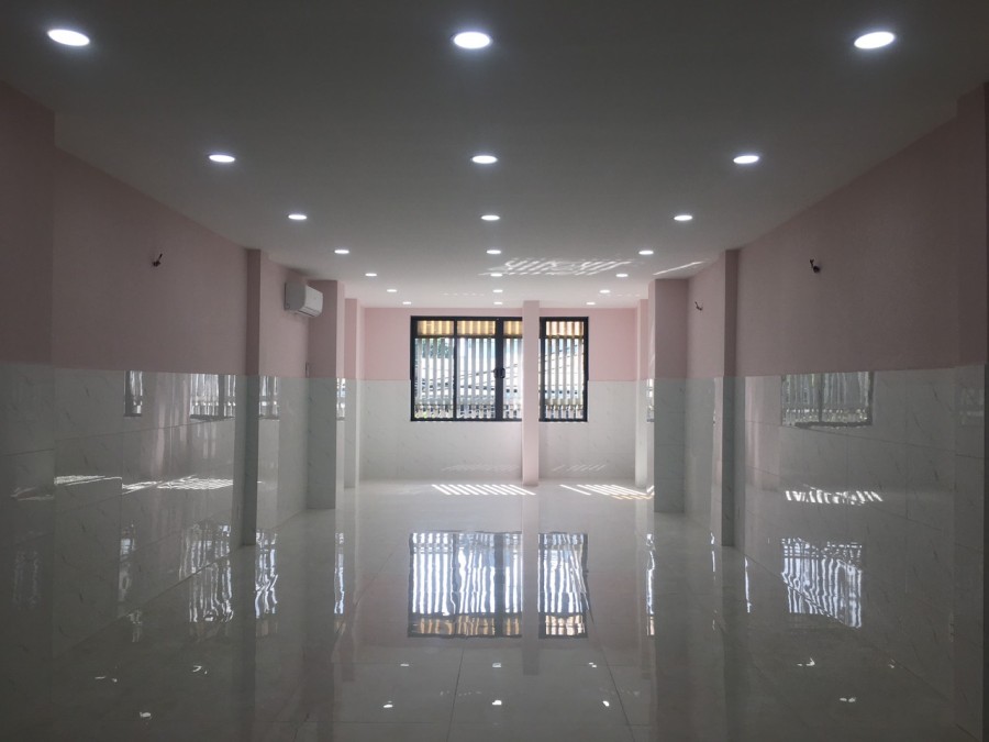 Tòa nhà VPp 1T,2L,1ST MT LÊ Văn Lương, Q7, mới xây
