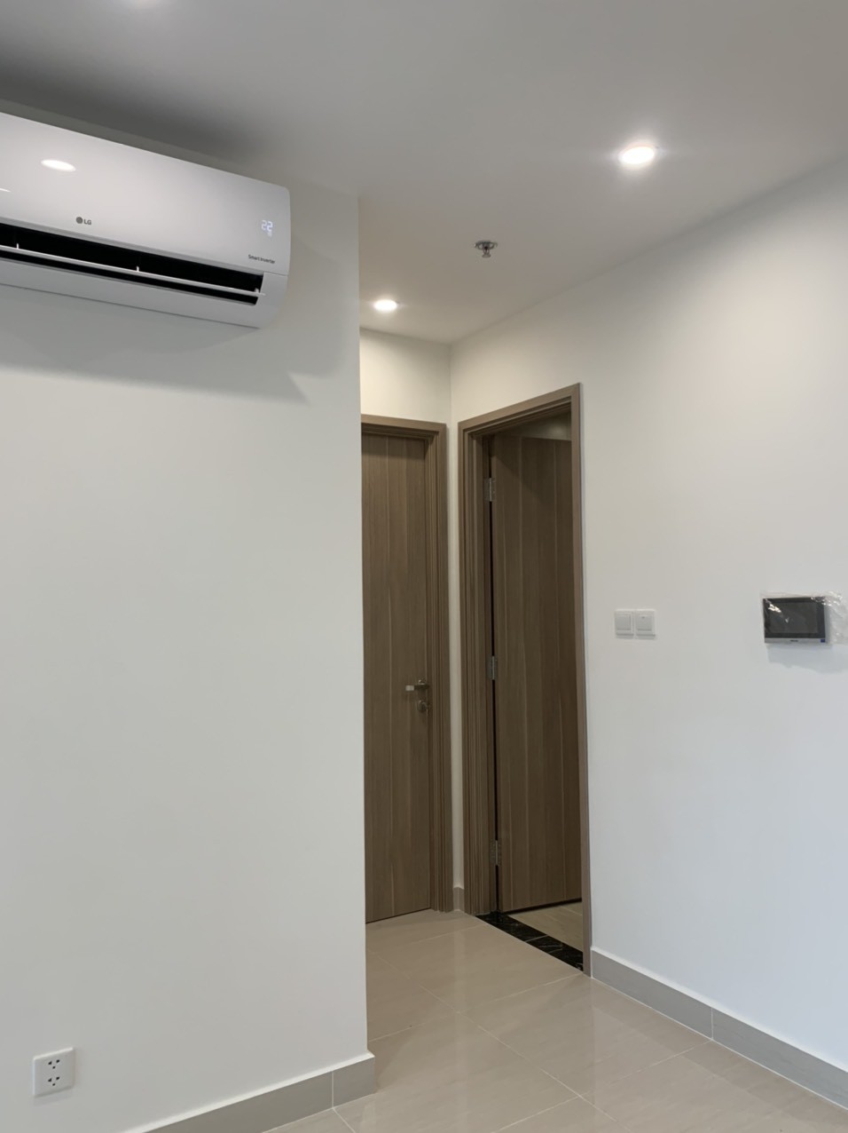 Cho thuê căn hộ 2PN-2WC trong khu Vinhomes quận 9 giá chỉ 5tr