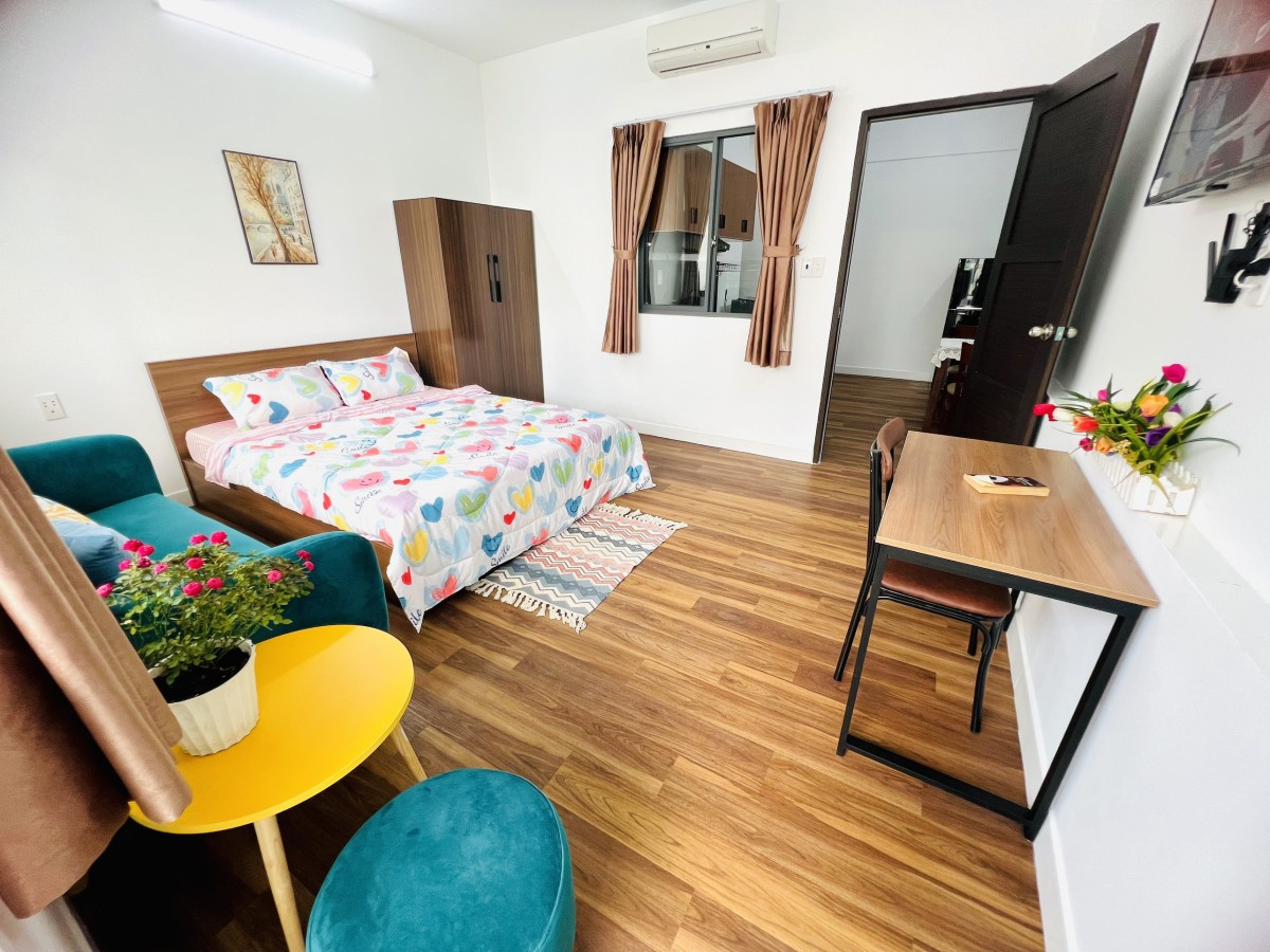 Căn 1Pn cao cấp bancon view thoáng 45m2