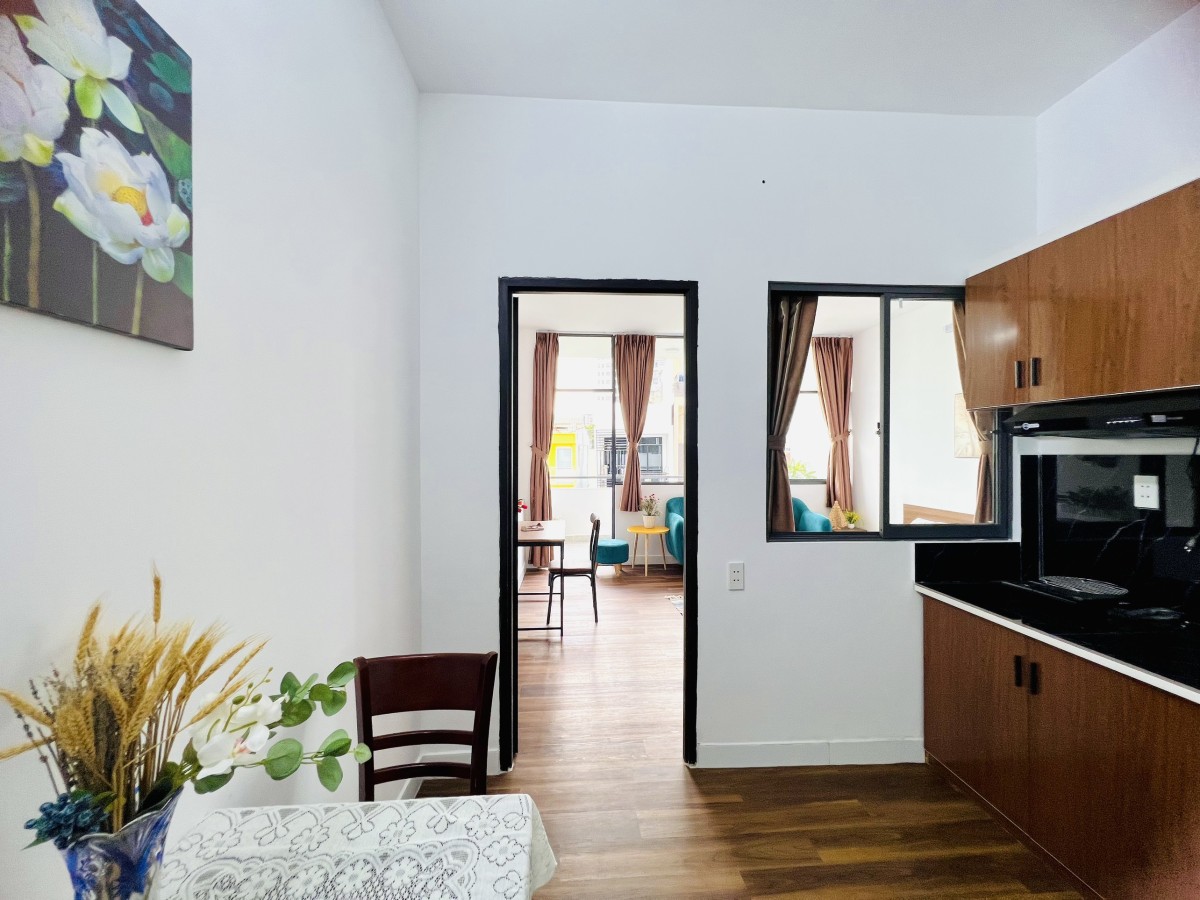 Căn 1Pn cao cấp bancon view thoáng 45m2