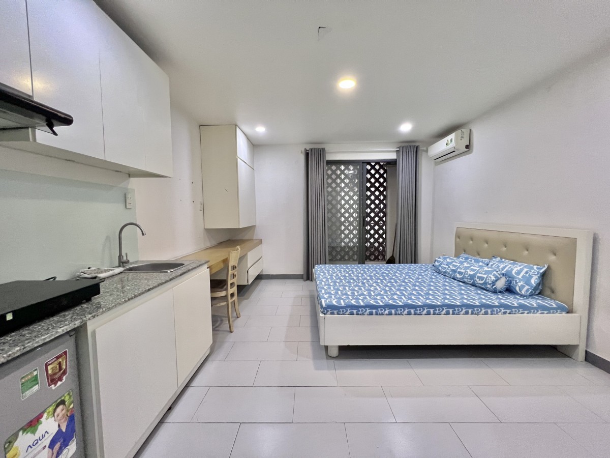 Căn Hộ Mới Xây Đối Diện Etown Cộng Hoà
