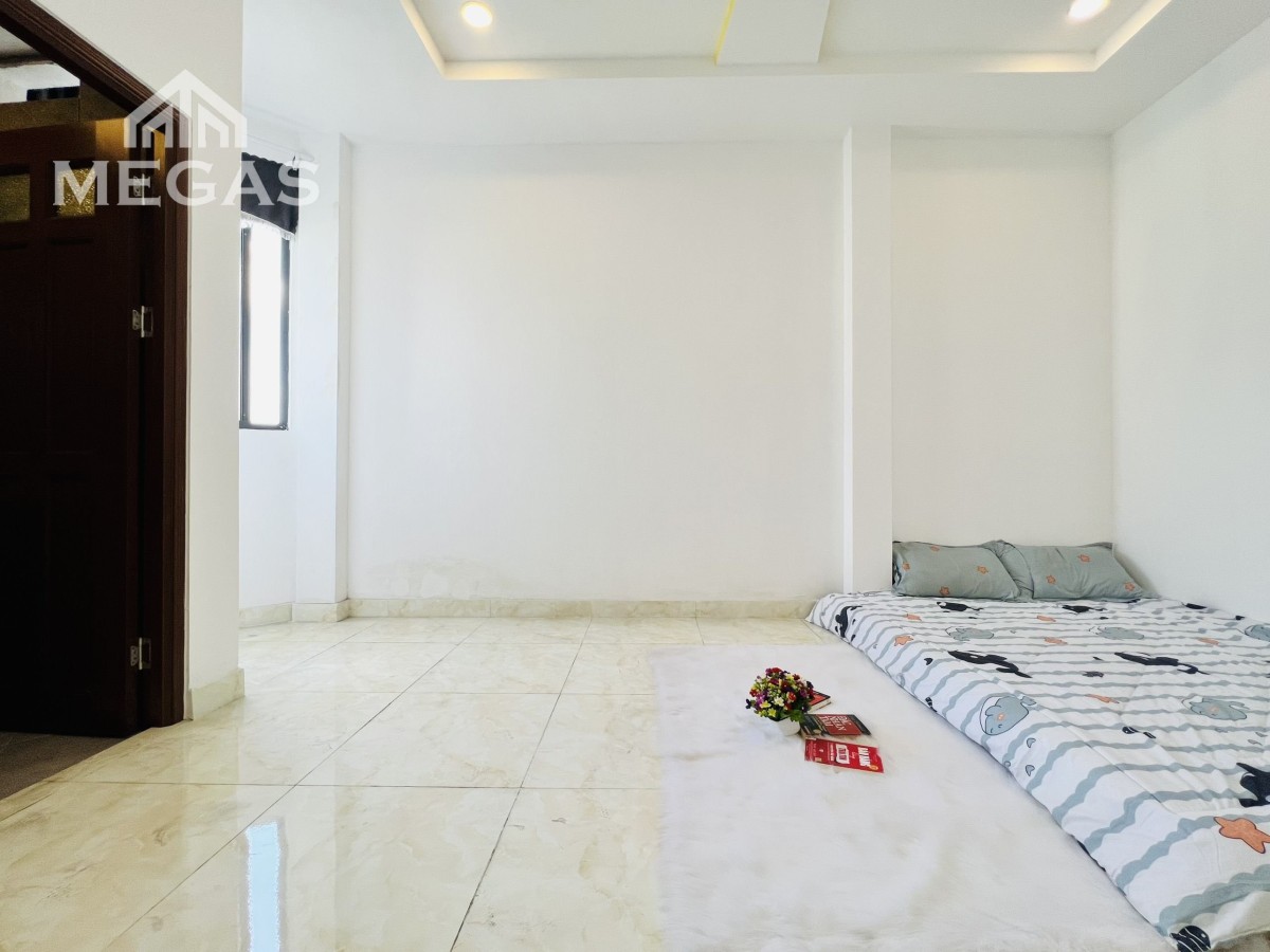 Phòng mới xây ngay_ Nguyễn Thị
