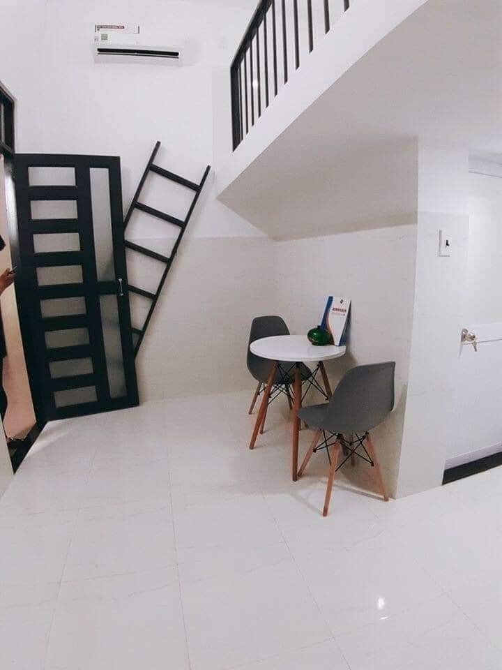 Phòng Gò Vấp Gác Cao Không Đụng Đầu, Cửa Sổ Thoáng Mát, Có Máy Lạnh