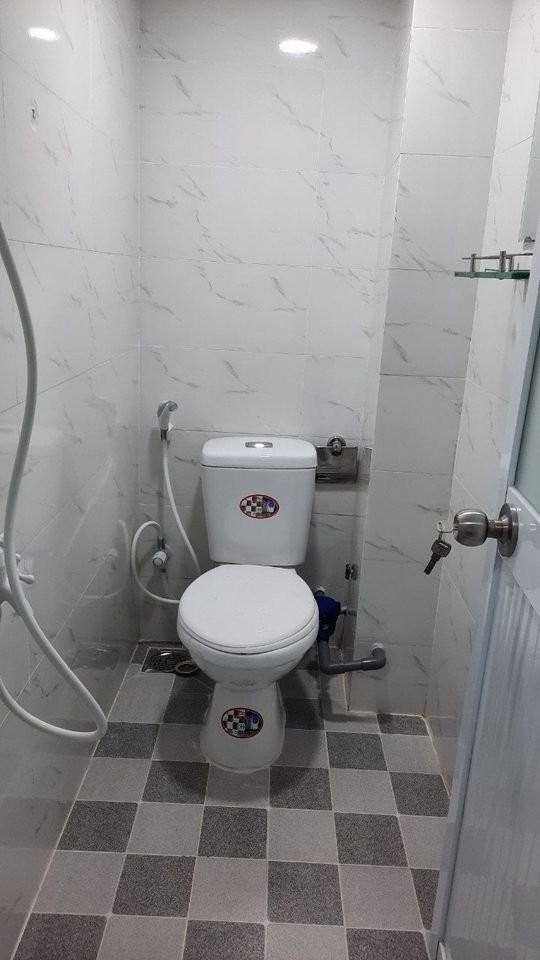 Phòng Gò Vấp Gác Cao Không Đụng Đầu, Cửa Sổ Thoáng Mát, Có Máy Lạnh