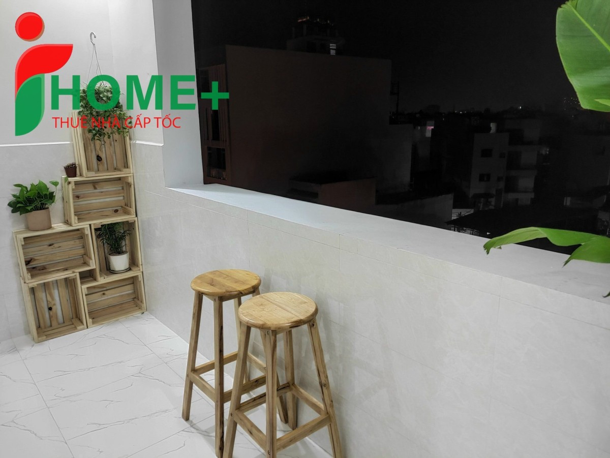 Phòng tại Phạm Văn Bạch chính chủ cho thuê có ban công