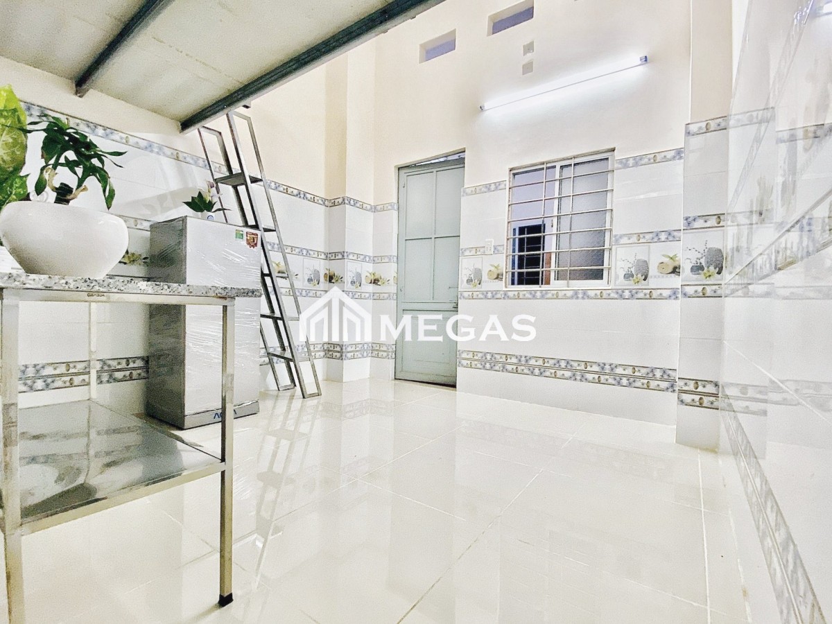 CHO THUÊ PHÒNG TRỌ CÓ CÔNG VIÊN ĐỐI DIỆN NGAY QUẬN TÂN BÌNH