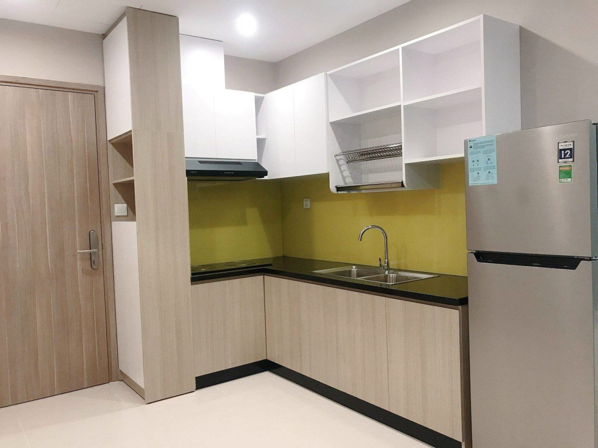 Cho thuê 2PN2WC Căn góc Full hết nội thất view hồ bơi thoáng mát ở Vinhome Grand Park quận 9