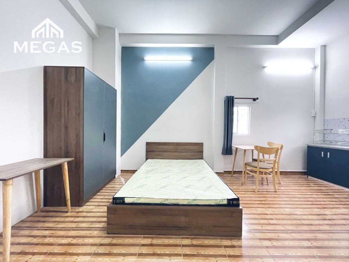 PHÒNG MỚI HOÀN TOÀN CỬA SỔ BAN CÔNG LỚN FULL NỘI THẤT GẦN ĐH VĂN LANG CS 3