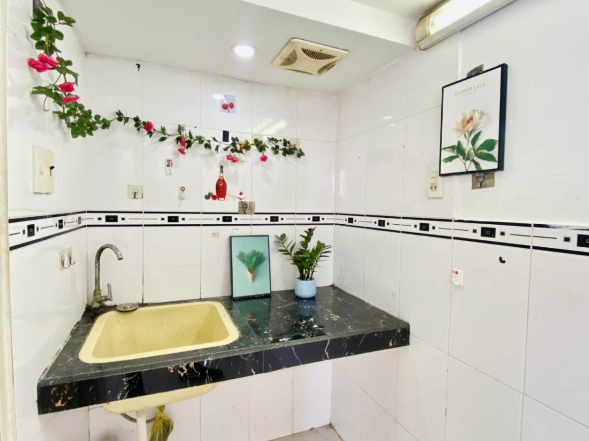 Căn duplex siêu xinh mới tinh có thang máy