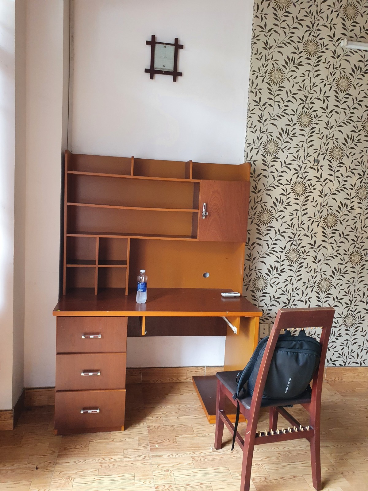 Cho thuê phòng nội thất đầy đủ, có máy lạnh tại đường 102 Cao Lỗ, phường 4, quận 8