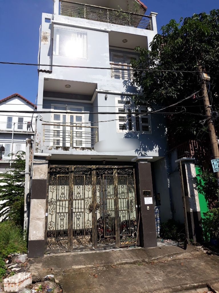 Chính chủ cho thuê nhà mặt tiền 3 lầu, 120m2 tại Bình Hưng, Bình Chánh