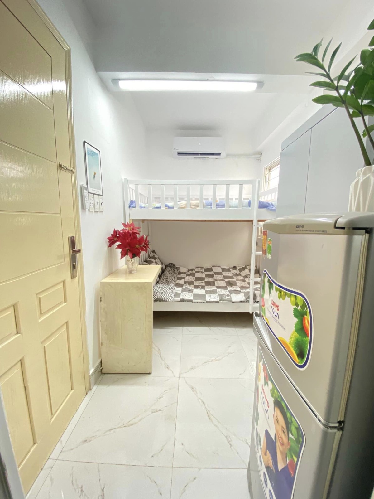 Phòng cho thuê sạch sẽ, Full NT ngay Đường Nguyễn Súy, Phường Tân Quý, Quận Tân Phú