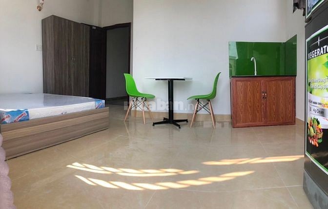 Căn hộ 1 phòng ngủ + 1 phòng bếp riêng ngay Nguyễn Trọng Tuyển - Phan Đình Phùng