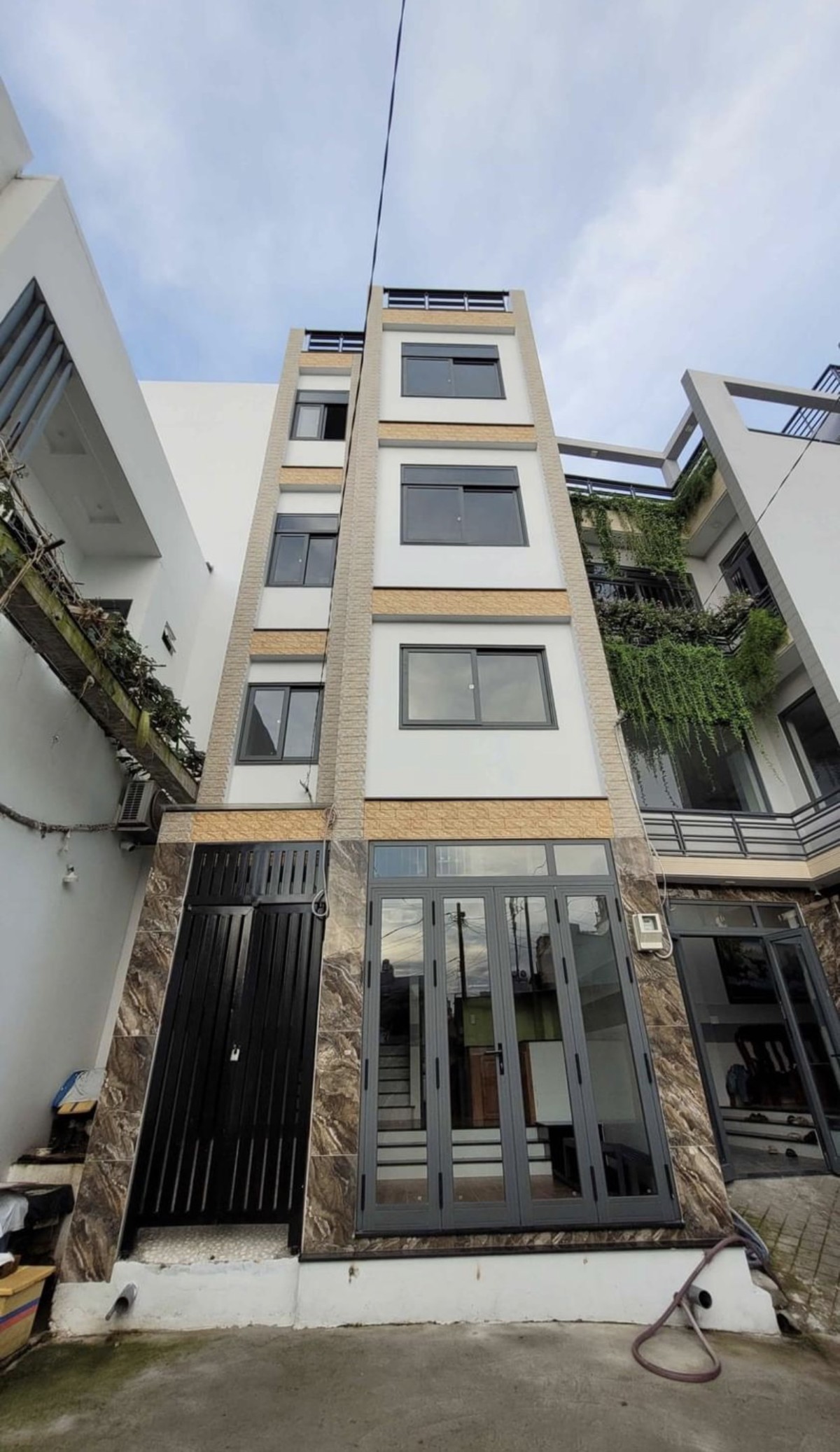 Cho thuê nhà mới xây 1 trệt 1 lầu Đường Phan Huy Ích, Phường 12, Quận Gò Vấp. Liên hệ: 0797532222