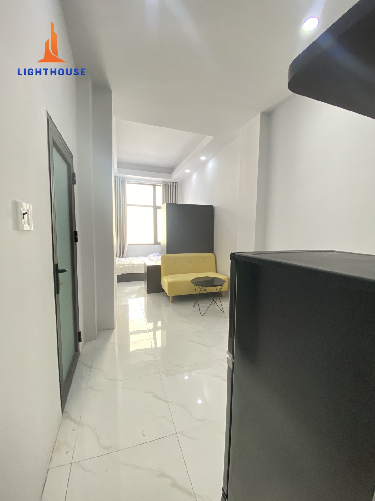 Cho thuê căn hộ mới xây gần Sân bay, Phan Xích Long, Phú Nhuận. LH: 0965449420