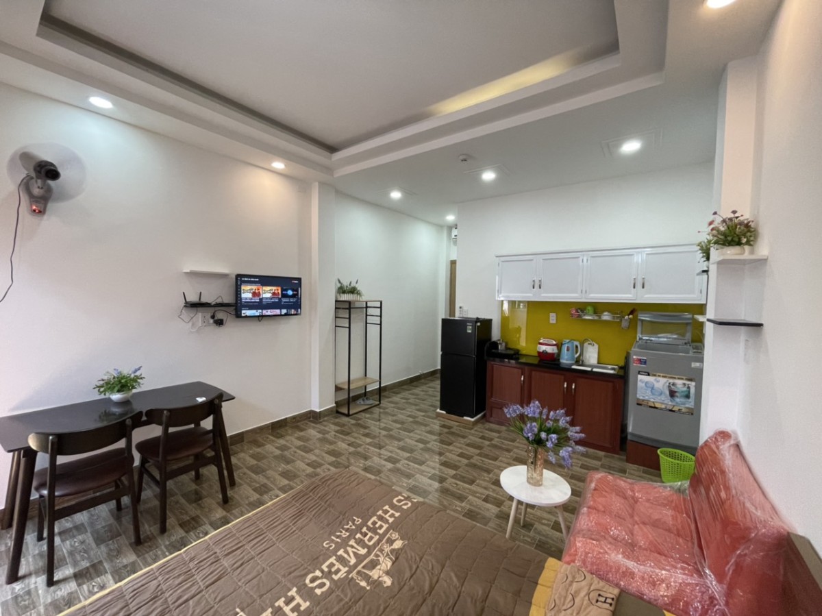 Căn hộ quận 1 cô giang, full nội thất, 30m2