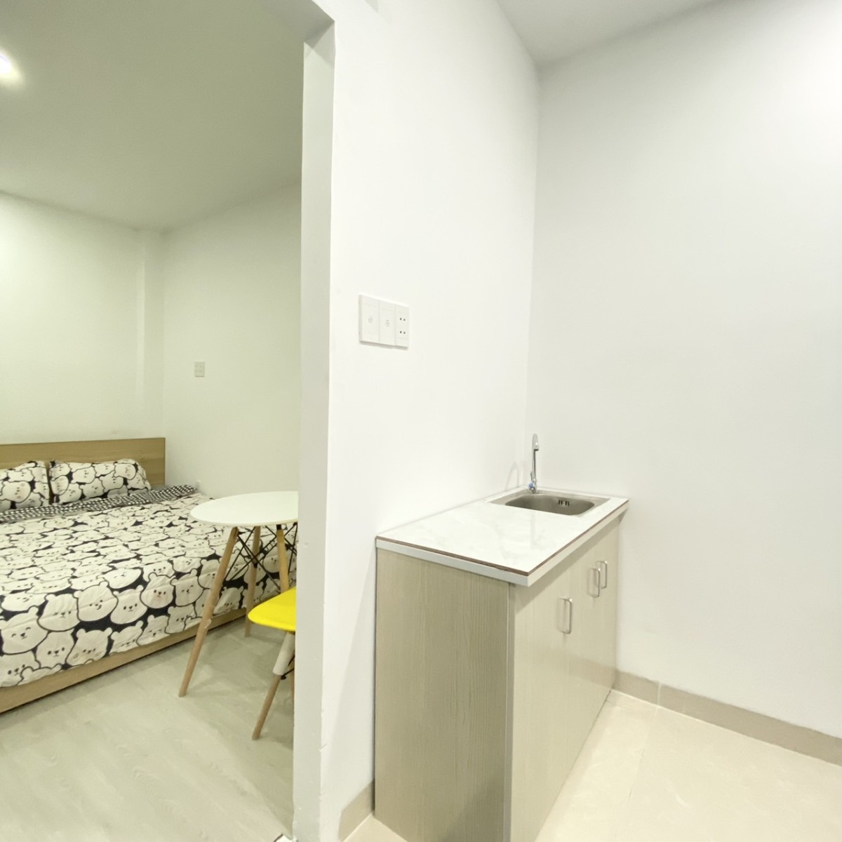 Cho thuê căn hộ 1 phòng ngủ / studio ngay Vincom Quang Trung , Gò Vấp