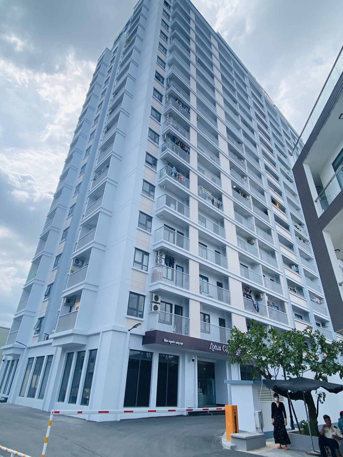 Chính chủ cho thuê căn hộ Star Tower 2 PN, tầng 5, chỉ 5 triệu/tháng, Phường An Phú - Thuận An -BD