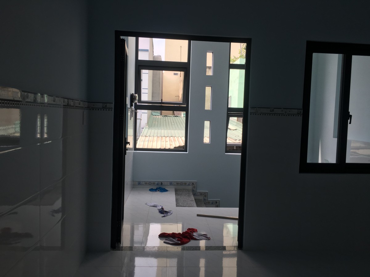 Cho thuê phòng trọ Bình Tân mới đẹp, mới xây, 1PN, 1PK, 1WC giá ưu đãi sau tết 4triệu/tháng