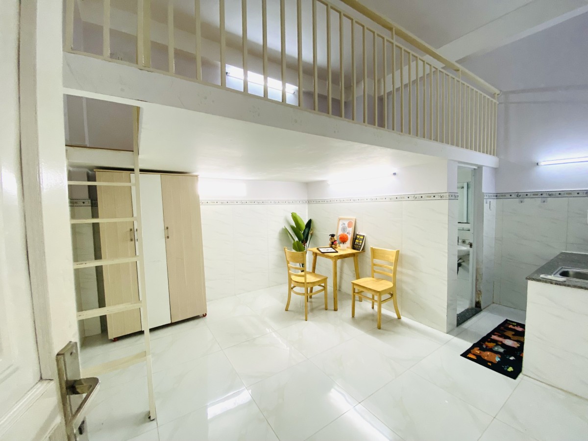 Phòng Trọ Giá Rẻ Đầy Đủ Tiện Nghi Gần Etown Cộng Hoà.