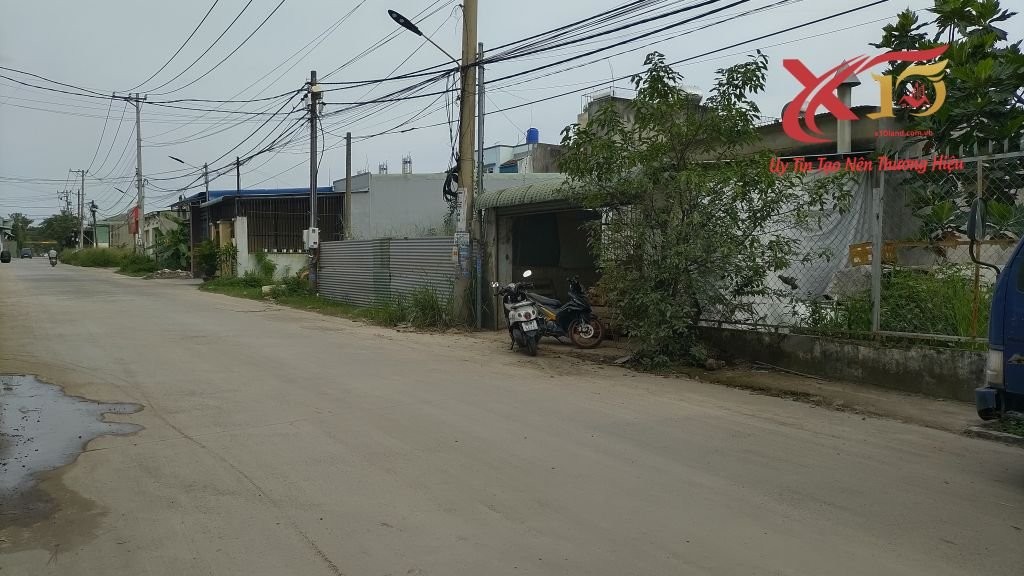 Cho thuê xưởng 1400m2 mặt tiền đường 768B, Trảng Dài, Biên Hòa chỉ 40 triệu