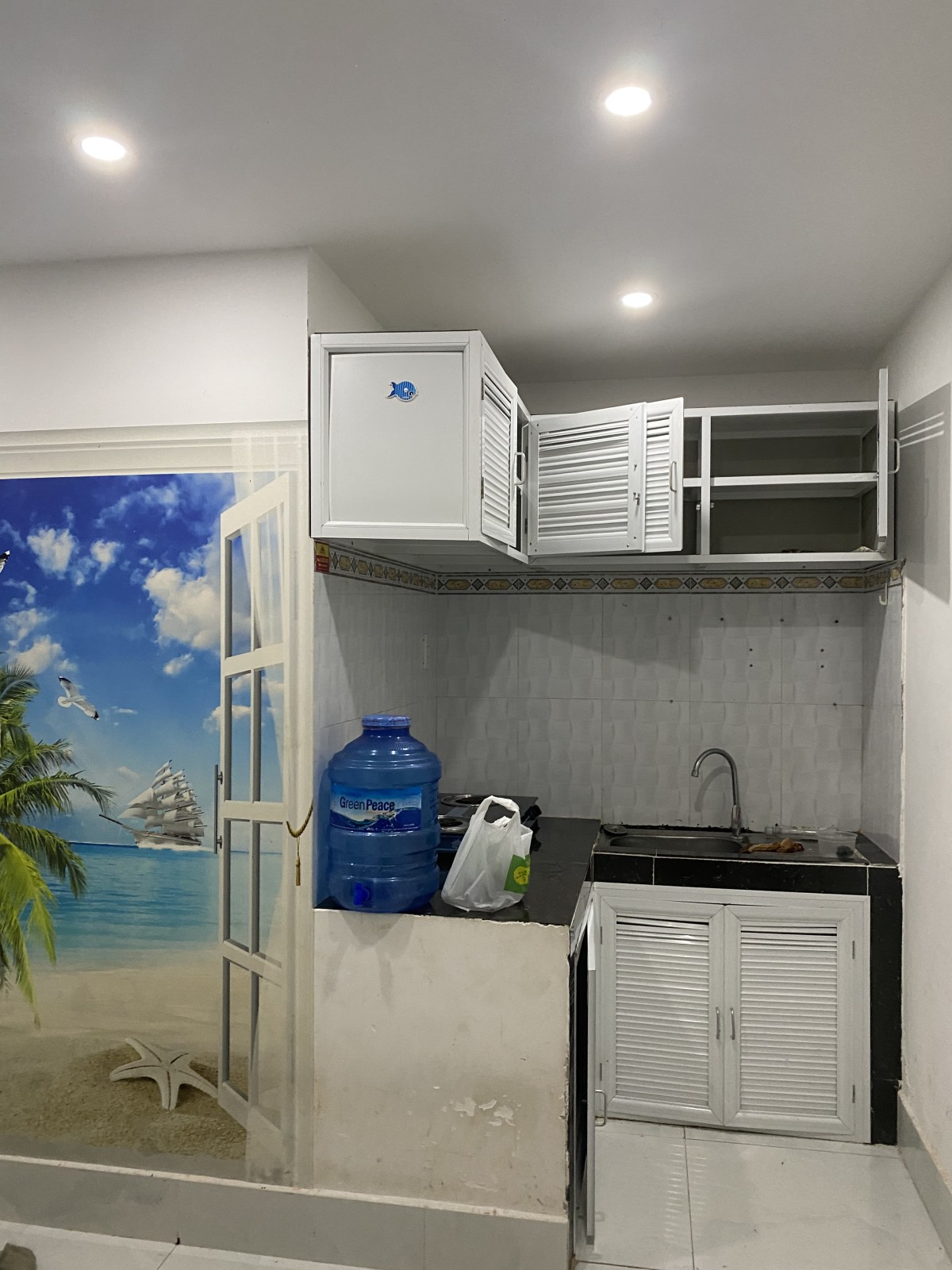 Cho thuê phòng trọ sạch đẹp, an ninh, yên tĩnh, sát bãi biển sau Vũng Tàu. Liên hệ: 0934930823