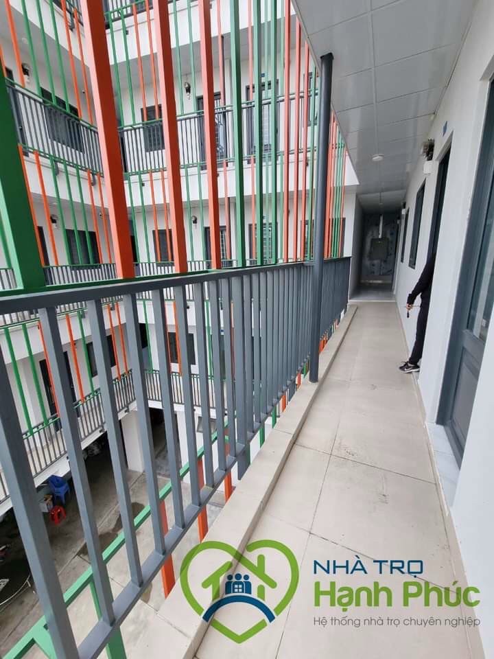 Phòng trọ mới 100% giá 3tr3/tháng tại Kênh Tân Hóa, Phường Hòa Hạnh, Quận Tân Phú.