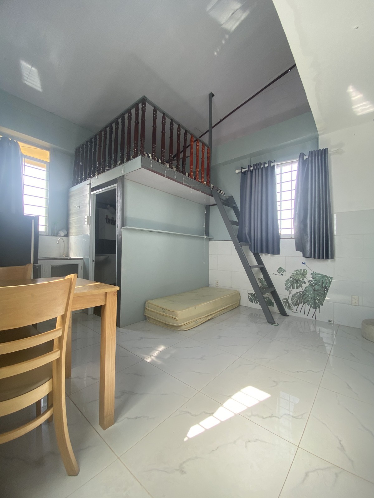 Phòng 3 cửa sổ Full nội thất Tân Phú