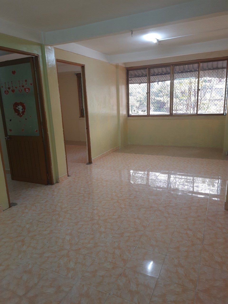 Cho thuê căn hộ chung cư 2PN 60m2 quận Bình Thạnh giá 7tr