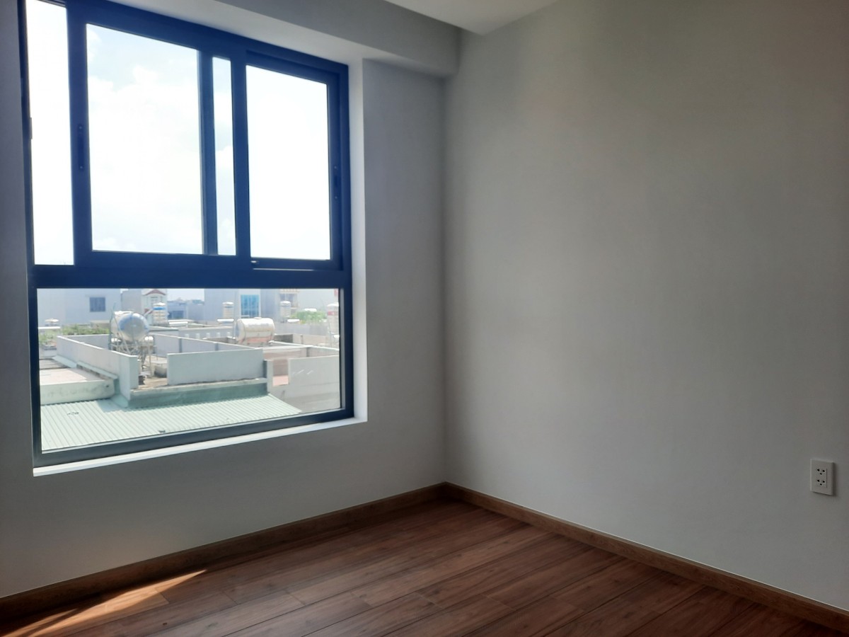 Cho thuê căn hộ Bcons greenview giá 5,5tr nội thất cơ bản và máy lạnh