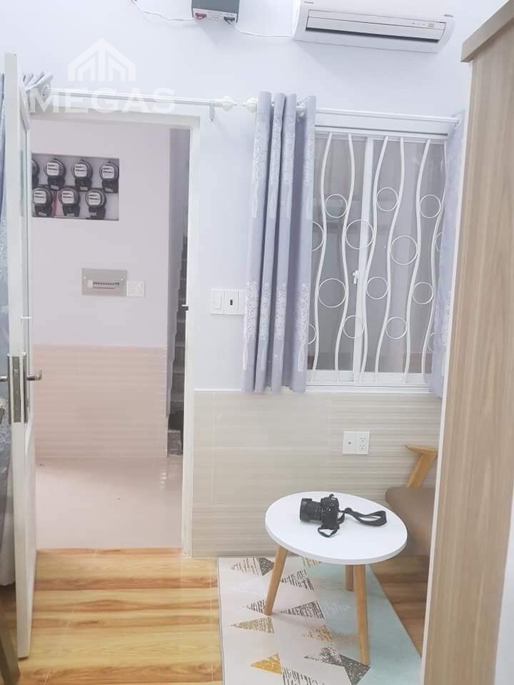 Phòng trọ 25m2_full nội thất_gần ngã tư bảy hiền