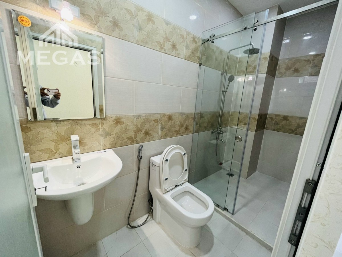 Phòng trọ ban công full nội thất đường tienh lộ 10 giáp quận 6