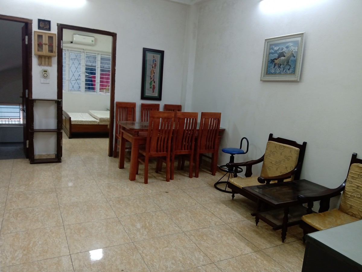 Chính chủ cho thuê căn hộ mini 65m2 2N1K giá rẻ tại ngõ 141 Trích Sài, Tây Hồ, Hà Nội.
