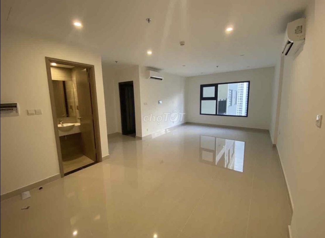 Sang lại căn hộ Studio Vinhomes grand park quận 9 - mới đặt cọc chưa ở