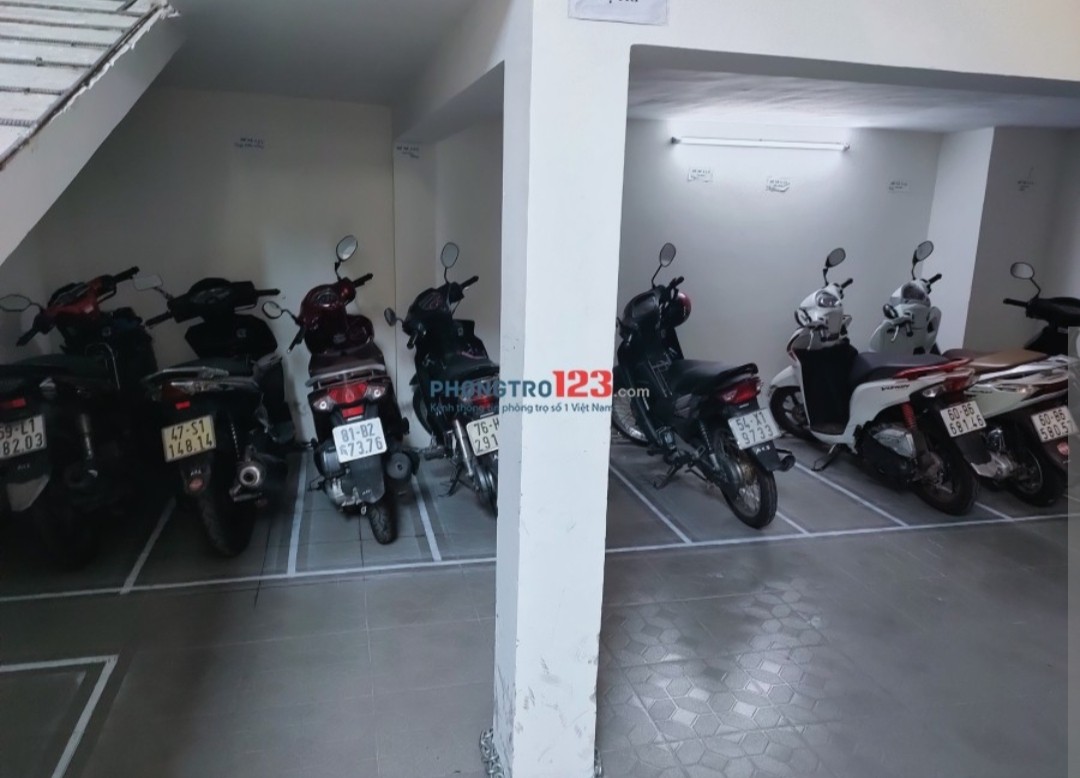 Mặt tiền khu nhà trọ gia đình đường 147, Phước Long B, Q9, gần CD Công Thương.
